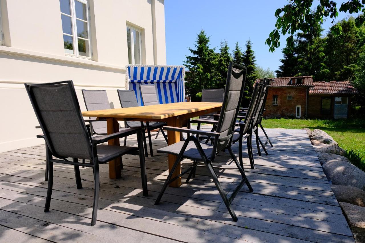 Gutshaus Fewo Luebeck Dassow Bagian luar foto